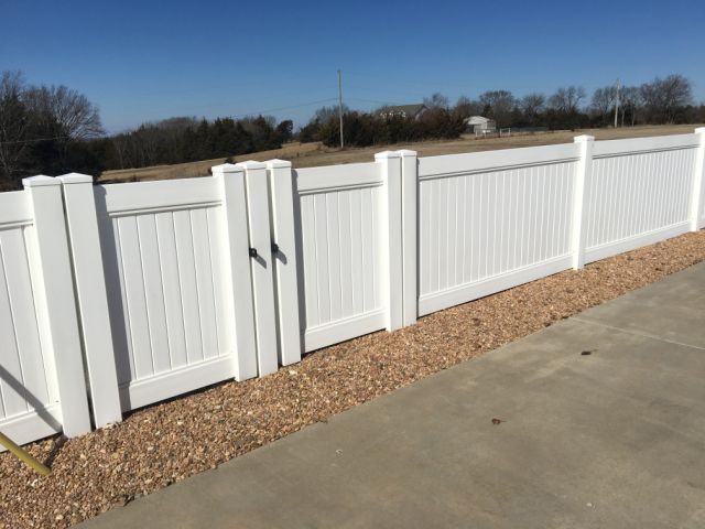 kansas city vinyl fence affordable